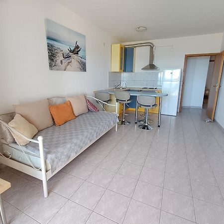 Apartment Lo - With Swimming Pool Сплит Екстериор снимка