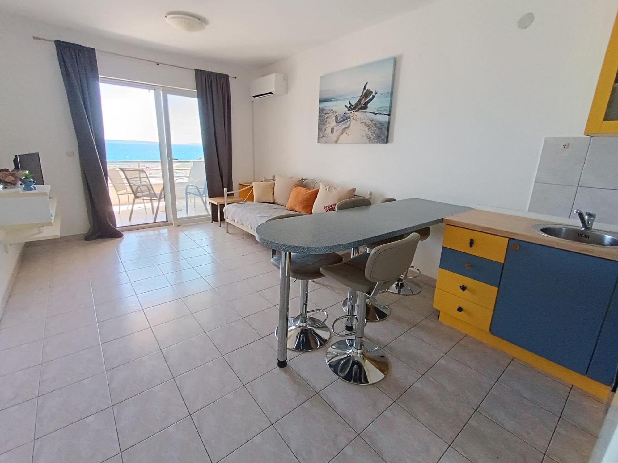 Apartment Lo - With Swimming Pool Сплит Екстериор снимка