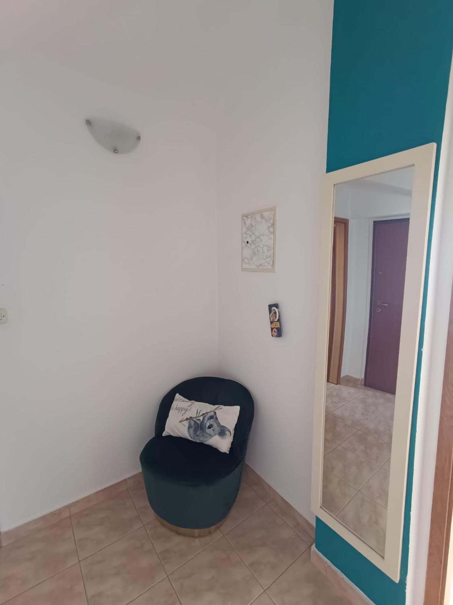 Apartment Lo - With Swimming Pool Сплит Екстериор снимка